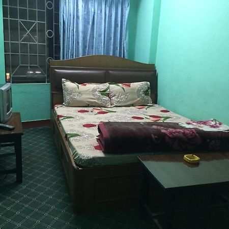 Hotel New Basuki Private Limited Tokha Экстерьер фото